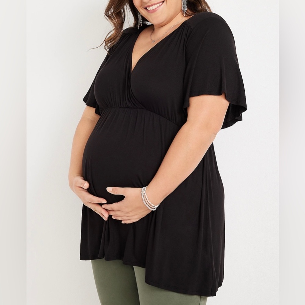 Plus Size Flutter Sleeve Babydoll Nursing Friendly Maternity Top Size 1X